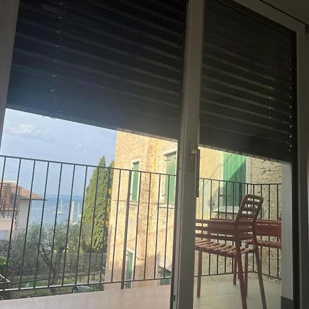 New Marina Apartments Torri Del Benaco Dış mekan fotoğraf